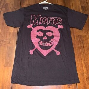 Misfits Black T-Shirt with Pink Skull Design